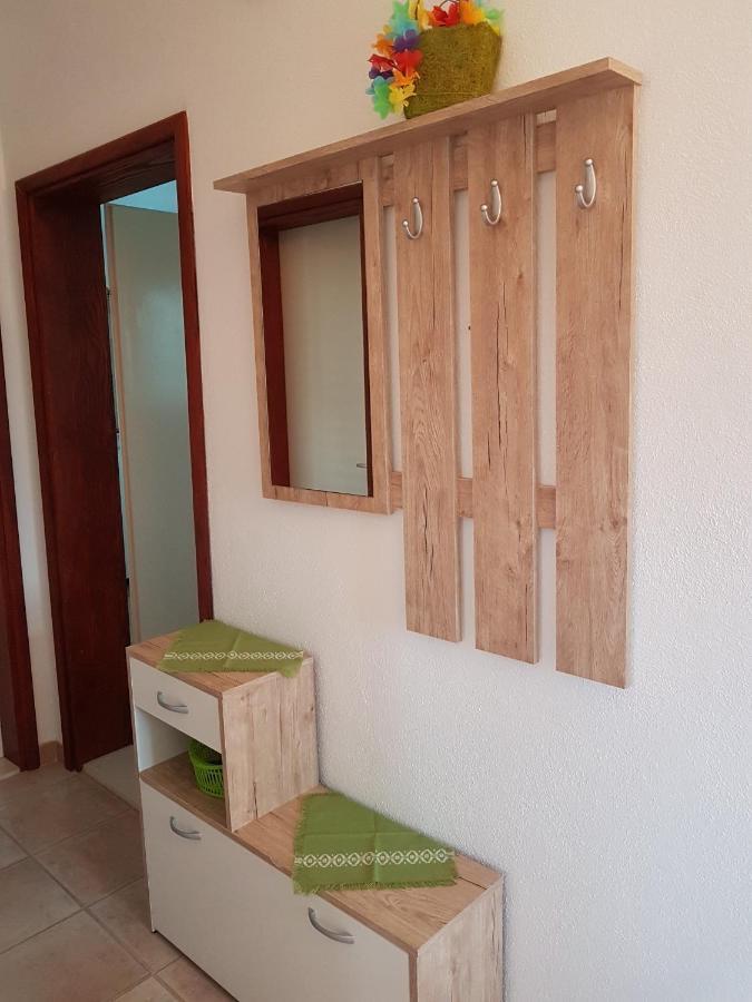 Apartman Vojaline 밀나 외부 사진